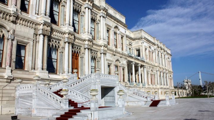 Çirağan Sarayinda Düğün Organi̇zasyonu